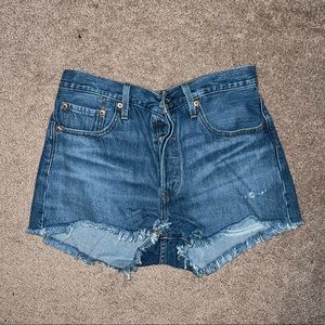levi 501 short